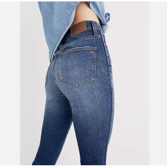 Madewell High Rise Skinny Distressed Deconstructed Hem Button Fly Denim Jeans - Picture 2 of 9
